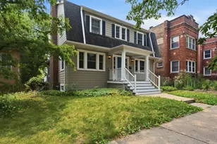 3829 W Addison St, Chicago, IL 60618 - Photo 3
