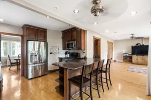 3829 W Addison St, Chicago, IL 60618 - Photo 7