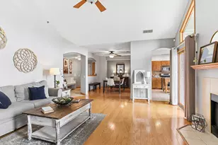 11535 Settlers Pond Way, Orland Park, IL 60467 - Photo 3