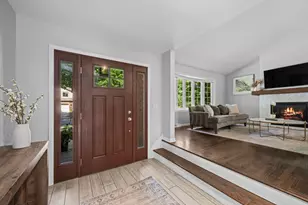 811 S Roosevelt Ave, Arlington Heights, IL 60005 - Photo 3