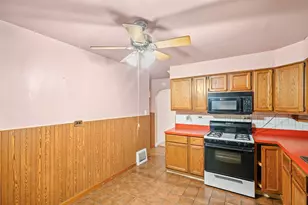 3239 Cuyler Ave, Berwyn, IL 60402 - Photo 11