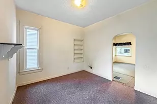 105 W High St, Orangeville, IL 61060 - Photo 11