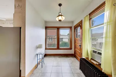 5829 N Mobile Avenue, Chicago, IL 60646 - Photo 11