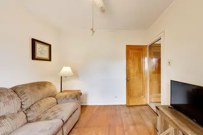5829 N Mobile Avenue, Chicago, IL 60646 - Photo 15