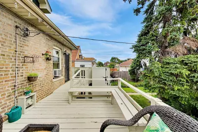 5829 N Mobile Avenue, Chicago, IL 60646 - Photo 35