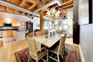 520 W Huron St, Chicago, IL 60654 - Photo 13