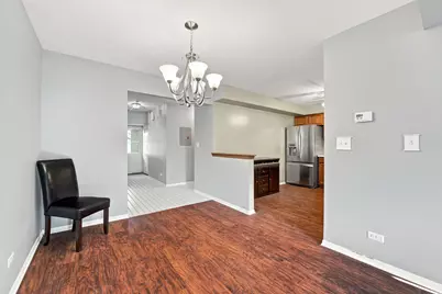 875 N Tamarac Boulevard, Addison, IL 60101 - Photo 5