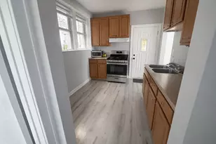2859 N Kostner Ave, Chicago, IL 60641 - Photo 5