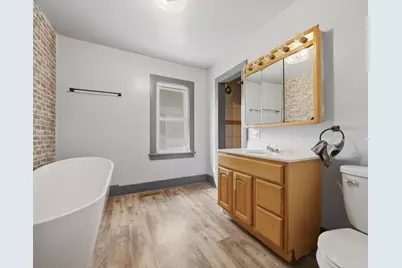 704 12th Avenue, Sterling, IL 61081 - Photo 9