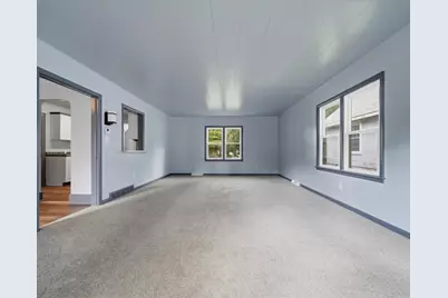704 12th Avenue, Sterling, IL 61081 - Photo 7