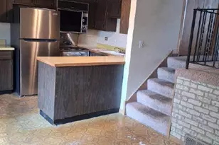 8805 44th Pl, Brookfield, IL 60513 - Photo 9