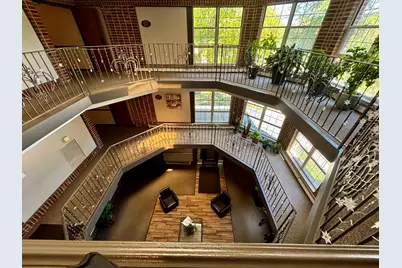 540 Biesterfield Road #303, Elk Grove Village, IL 60007 - Photo 23