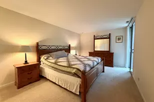 5950 Oakwood Dr, Lisle, IL 60532 - Photo 7