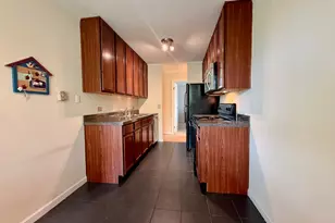 5950 Oakwood Dr, Lisle, IL 60532 - Photo 5
