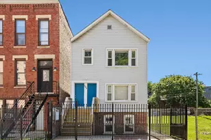 745 N Throop St, Chicago, IL 60642 - Photo 1
