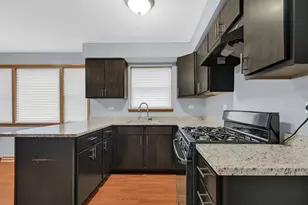 2119 S Grove St, Blue Island, IL 60406 - Photo 5