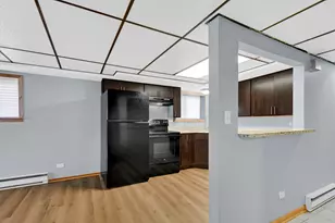 2119 S Grove St, Blue Island, IL 60406 - Photo 7