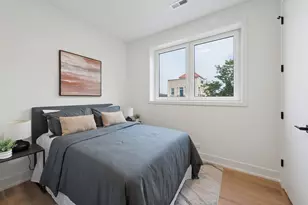 1656 N Bosworth Ave, Chicago, IL 60642 - Photo 15