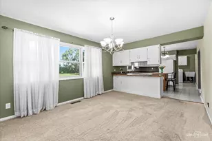 51 Dawn Ave, Plano, IL 60545 - Photo 11