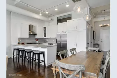 [Address not provided], Chicago, IL 60654 - Photo 17