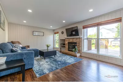732 Wildflower Circle, Naperville, IL 60540 - Photo 11