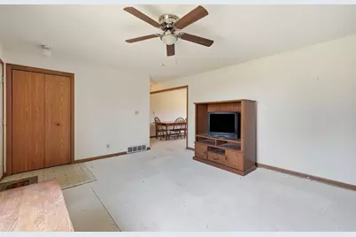 2961 W 2000S Road, Kankakee, IL 60901 - Photo 13