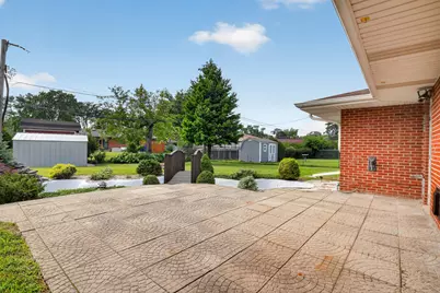 576 Dara James Road, Des Plaines, IL 60016 - Photo 29
