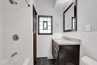 2715 S 61st Avenue S, Cicero, IL 60804 - Photo 9