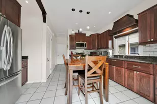 2715 S 61st Ave S, Cicero, IL 60804 - Photo 11