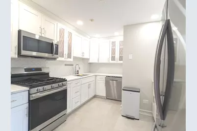 7 Crestview Lane #9, Vernon Hills, IL 60061 - Photo 5
