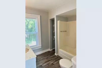326 Railroad Street #2, Woodstock, IL 60098 - Photo 13