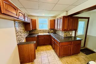 130 S Iowa Ave, Ladd, IL 61329 - Photo 11