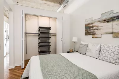 210 S Desplaines Street #402, Chicago, IL 60661 - Photo 17