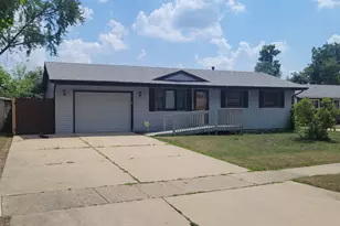 2019 Barnaby Dr, Loves Park, IL 61111 - Photo 1
