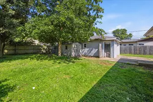 1329 Chippewa Dr, Ottawa, IL 61350 - Photo 9