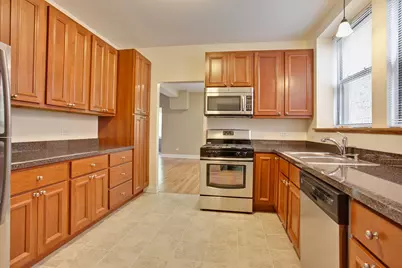 5419 S Hyde Park Boulevard #2, Chicago, IL 60615 - Photo 11