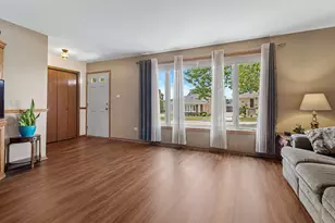 707 Houston St, Lemont, IL 60439 - Photo 7