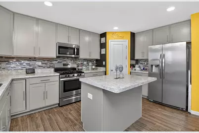 1213 Prairie Creek Trail, Joliet, IL 60431 - Photo 5