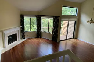 946 Shoreline Rd, Lake Barrington, IL 60010 - Photo 3