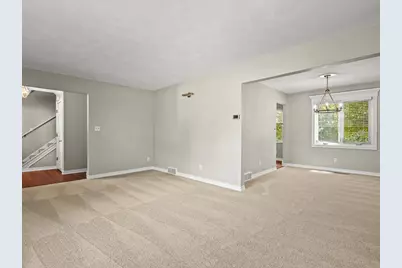 1770 Sweetbriar Lane, Rockford, IL 61107 - Photo 9