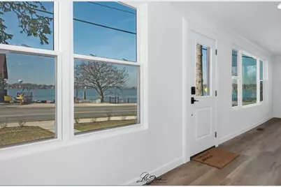 217 W Main Street, Lake Zurich, IL 60047 - Photo 9