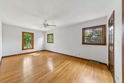 5641 Deerpath Lane, Downers Grove, IL 60516 - Photo 13