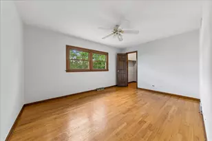 5641 Deerpath Ln, Downers Grove, IL 60516 - Photo 19