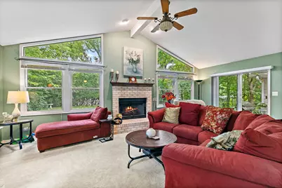910 Division Street, Barrington, IL 60010 - Photo 17
