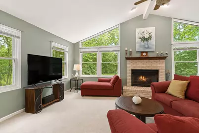 910 Division Street, Barrington, IL 60010 - Photo 17