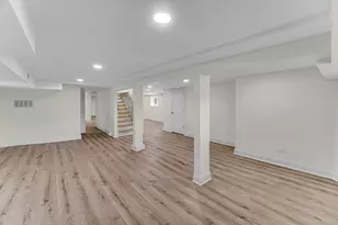 6341 N Campbell Ave, Chicago, IL 60659 - Photo 17