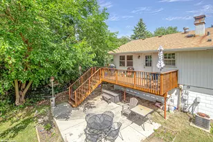 2319 Spring Hill Ln, Lindenhurst, IL 60046 - Photo 23