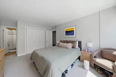 2930 N Sheridan Road #201, Chicago, IL 60657 - Photo 9