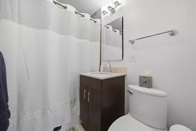 2930 N Sheridan Road #201, Chicago, IL 60657 - Photo 11