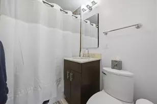 2930 N Sheridan Rd, Chicago, IL 60657 - Photo 11